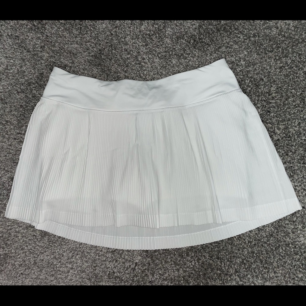Lululemon Pleat to Street Skirt